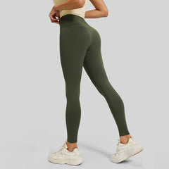 2026 Summer Hot Selling Women's Yoga Pants Sports Tight Pants Cropped No T Line No Embarrassment Line Peach Hip Sexy Pants Y2K